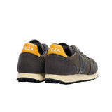 VEJA SDU alveomesh kaki black ouro men