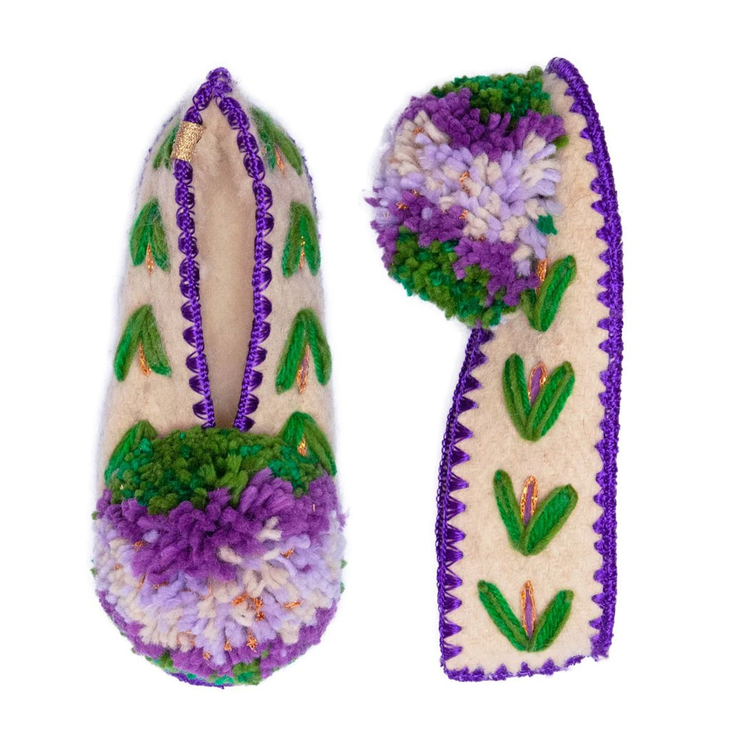 GIVE A PON Mousakas slippers