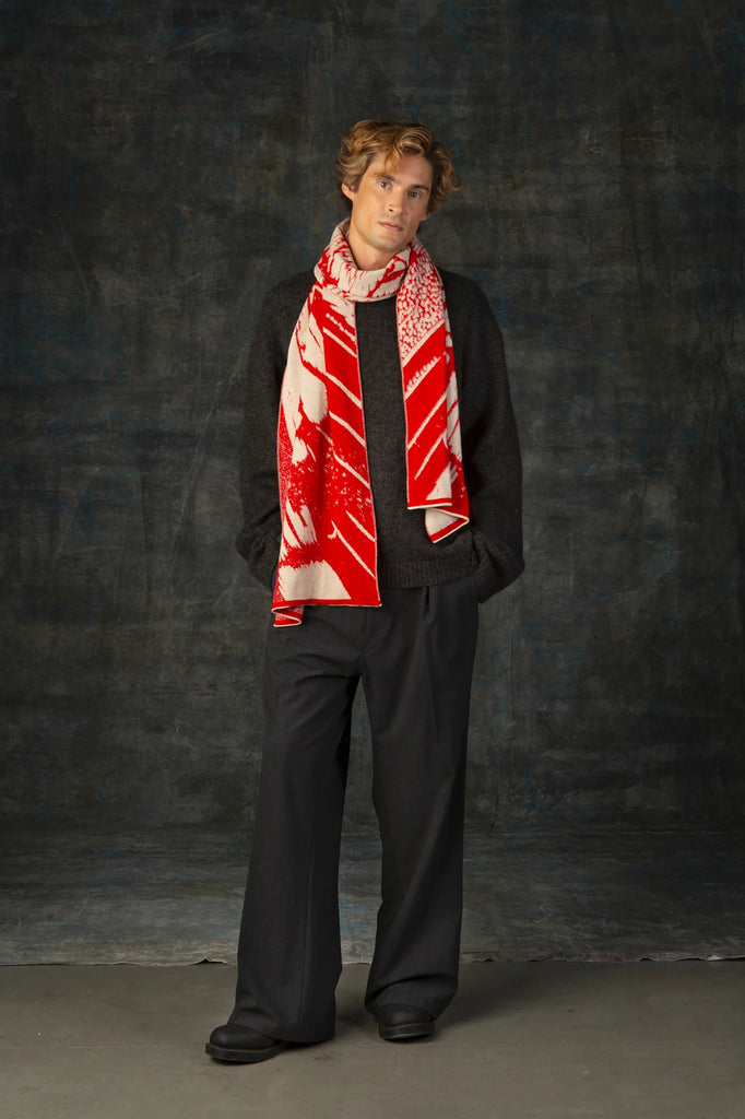WOLVIS Aurata maxi scarf poppy