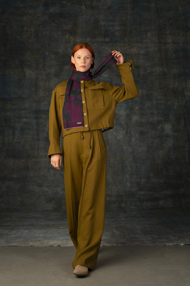 WOLVIS Cerura mini scarf grape