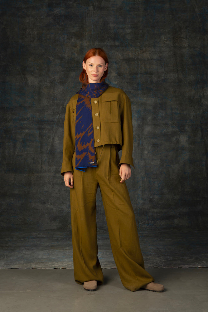 WOLVIS Furcula midi scarf cacao