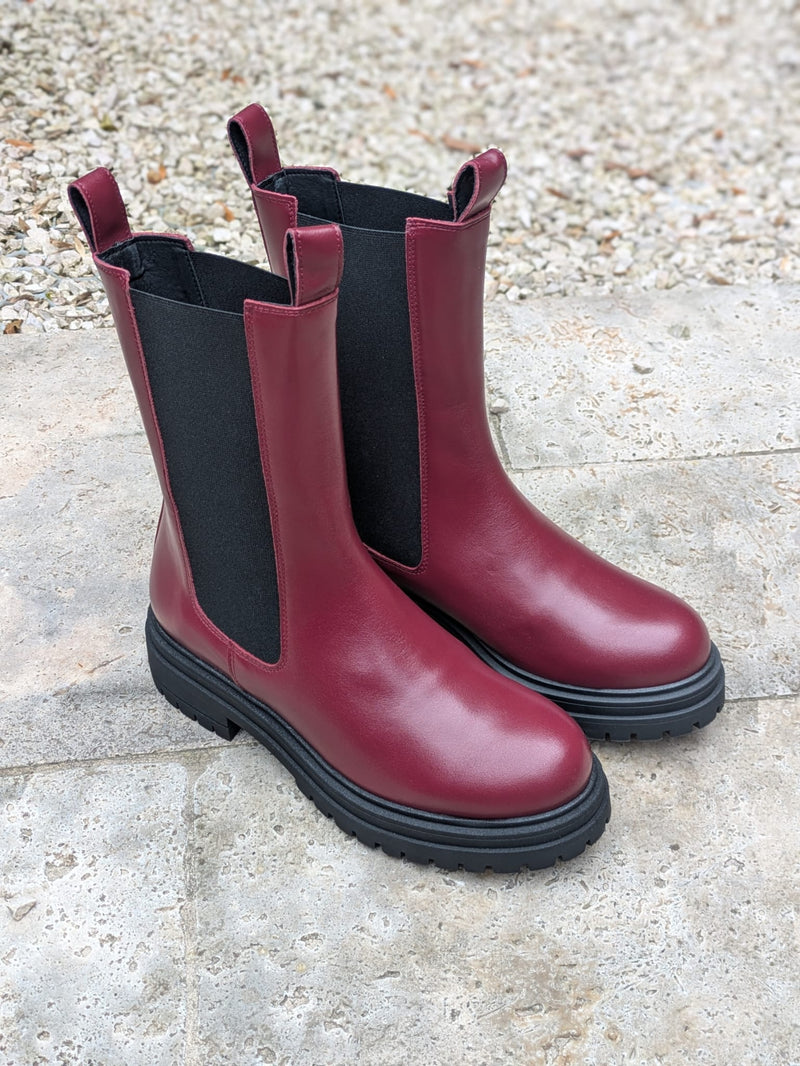 JUTELAUNE Chelsea high boots burgundy women