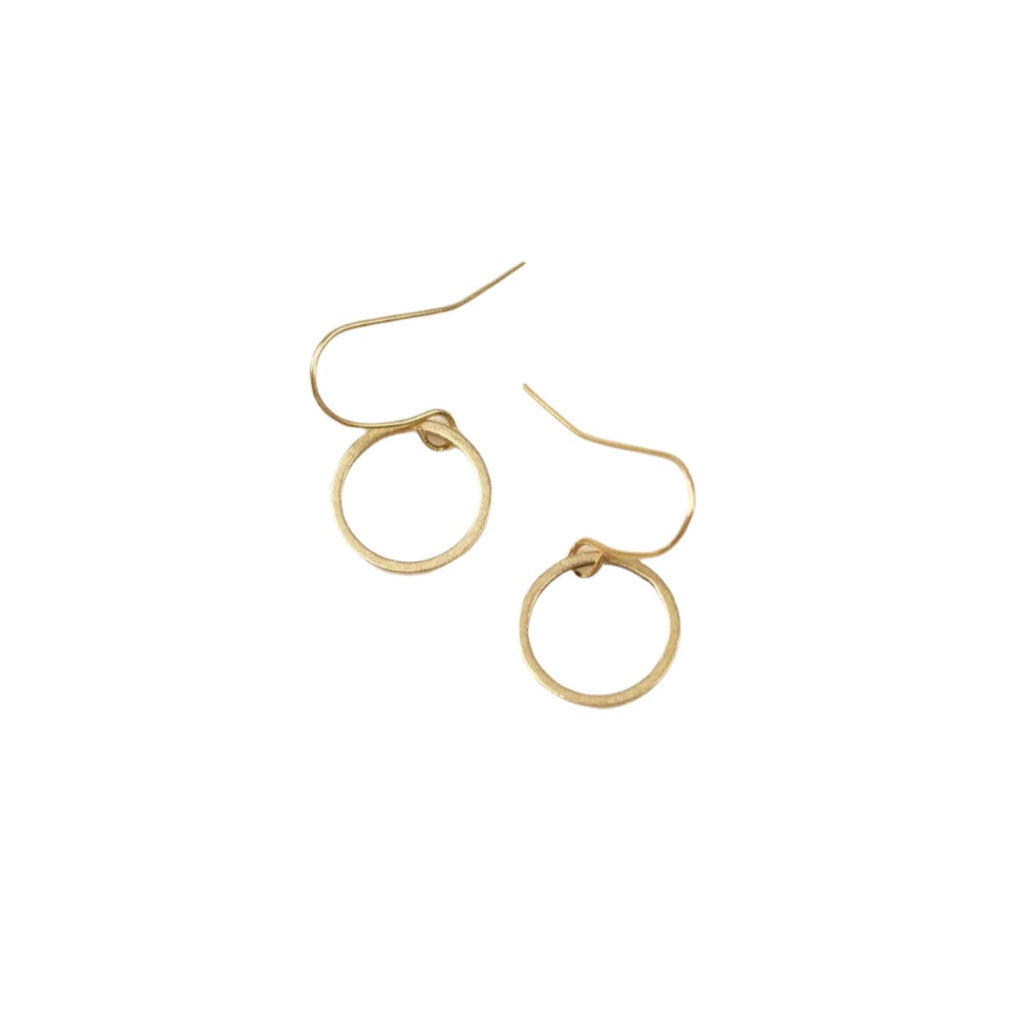BRASSCAKE Circle hook earrings