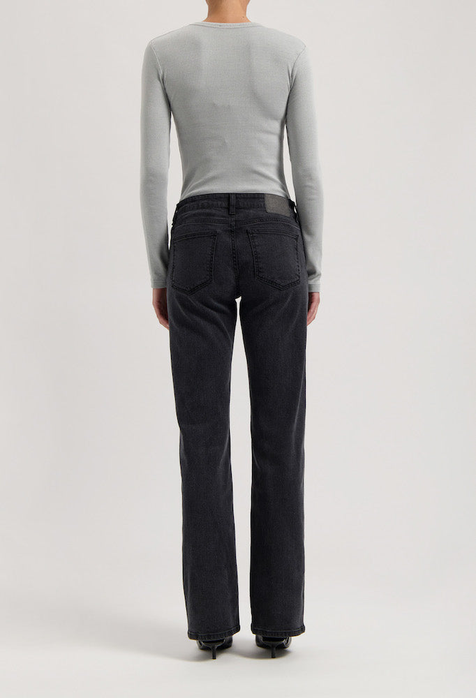 MUD JEANS Carry mid straight jeans black vintage women