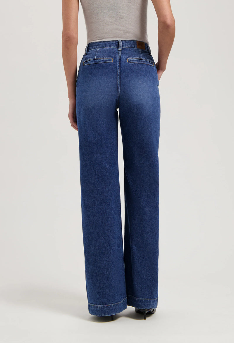 MUD JEANS June mid loose jeans fresh fade women