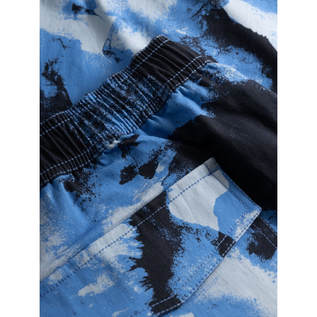 KCA 1180002 Swim shorts with elastic waist AOP 9992 men