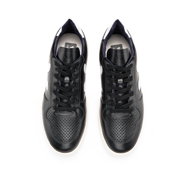 VEJA V-10 Black white white sole men