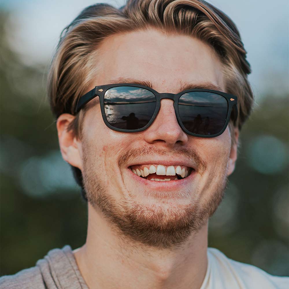 AARNI Brooks sunglasses ebony