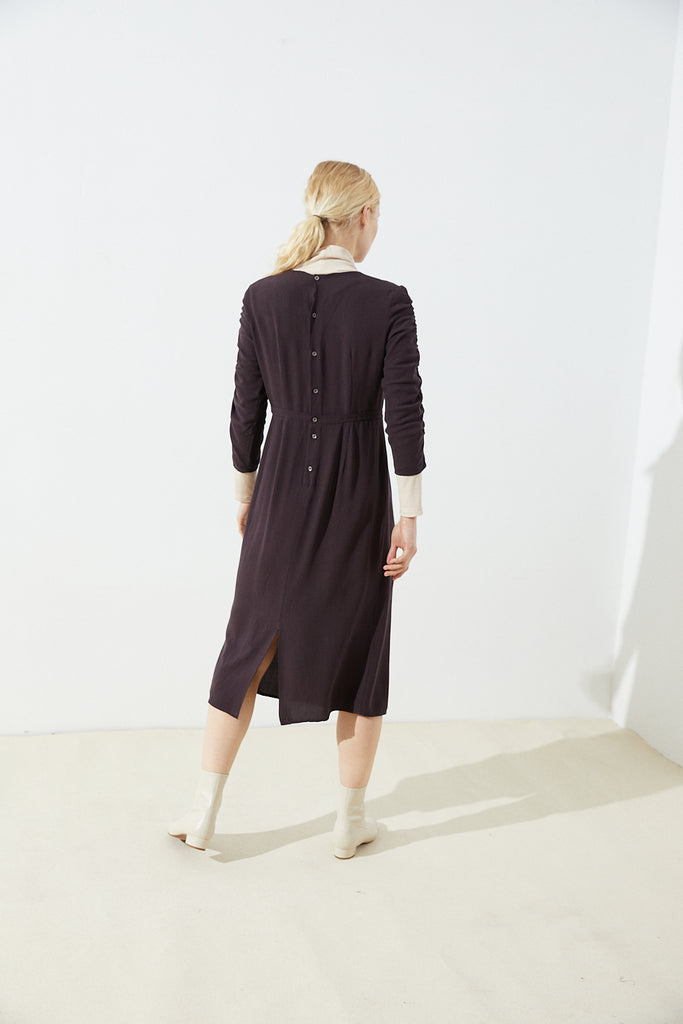 CUS Cinta Tencel Points dress Aubergine