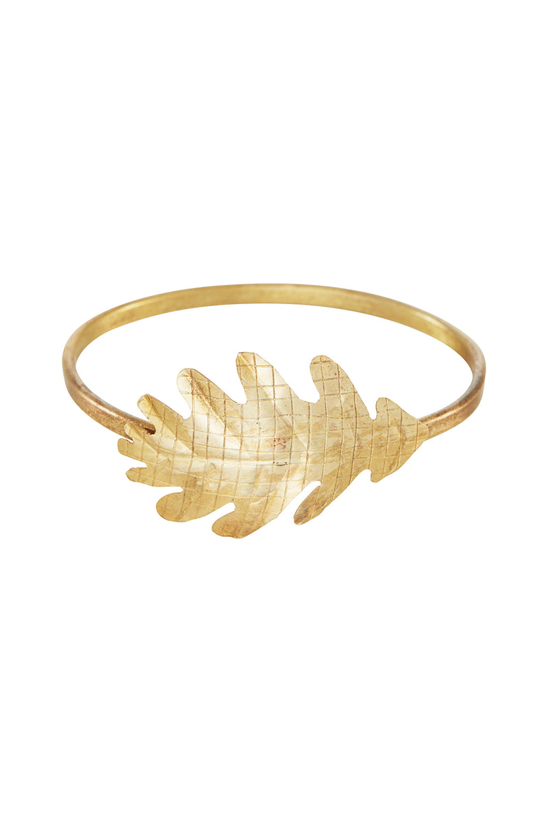 PEOPLE TREE Leaf Drop Bangle Brass B467UF