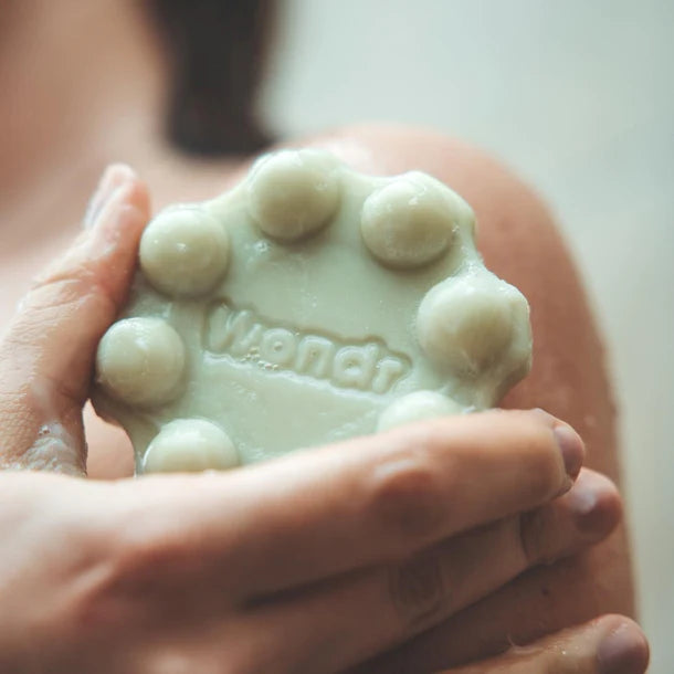 WONDR Energizing ginger shower bar