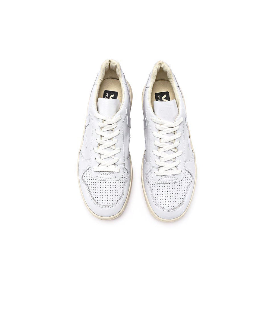 VEJA V-10 Extra white men