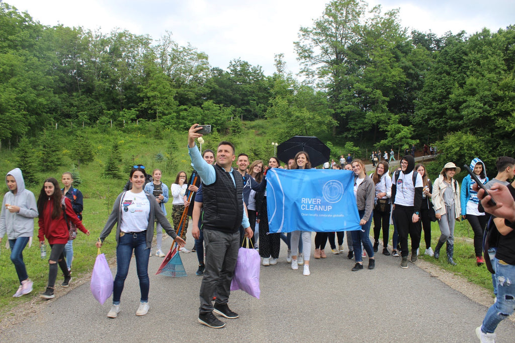 The Good Vibes Club x River Cleanup