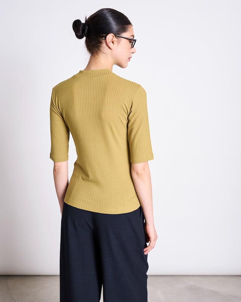 JAN 'N JUNE Nina rib t-shirt wood olive women