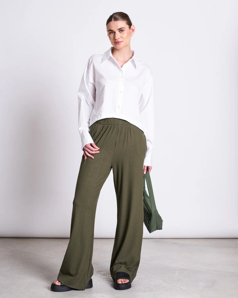 JAN 'N JUNE Smilla trousers dark olive women