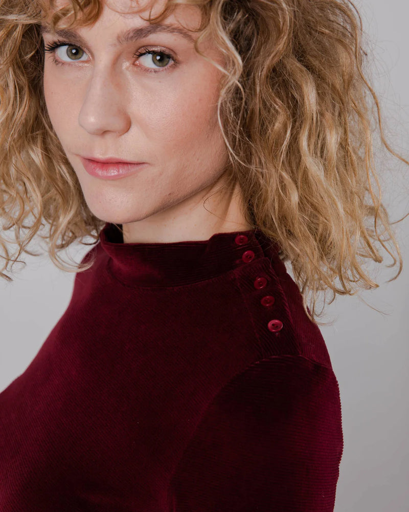 BRAVA Velvet Perkins sweater 3129 prune women