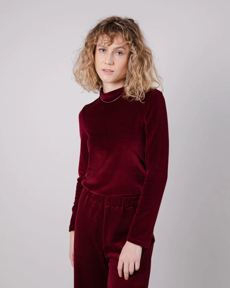 BRAVA Velvet Perkins sweater 3129 prune women