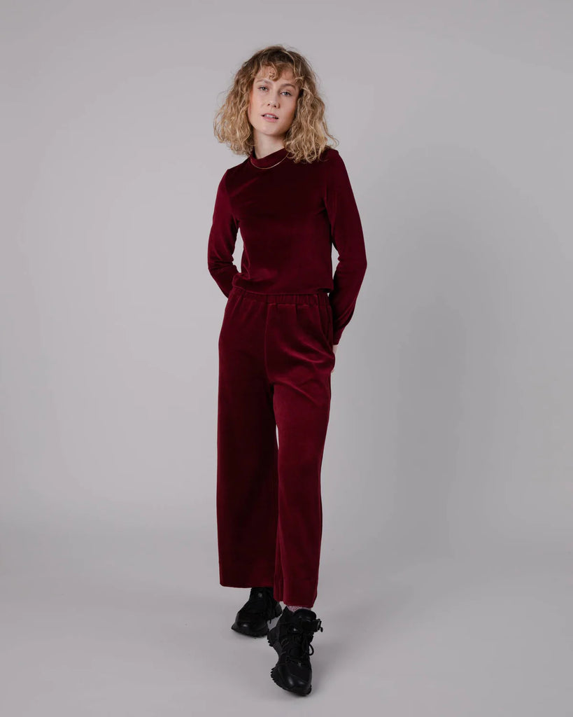 BRAVA Velvet Perkins sweater 3129 prune women