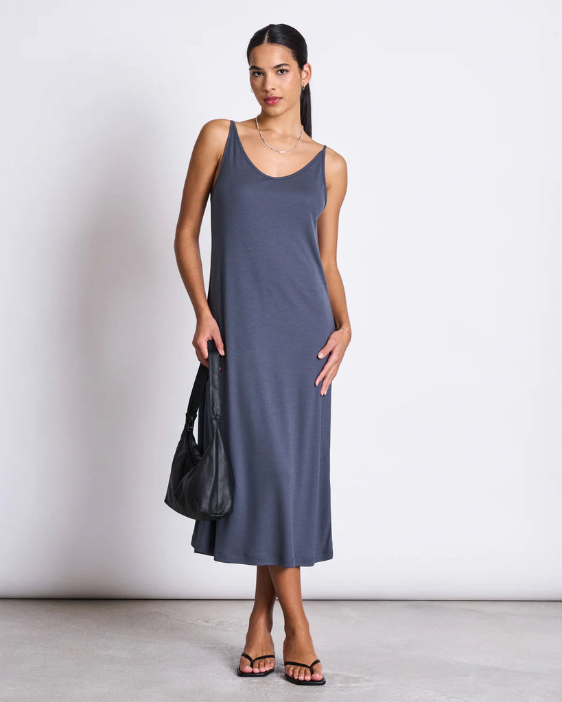 JAN 'N JUNE Triangle midi dress turbulence women