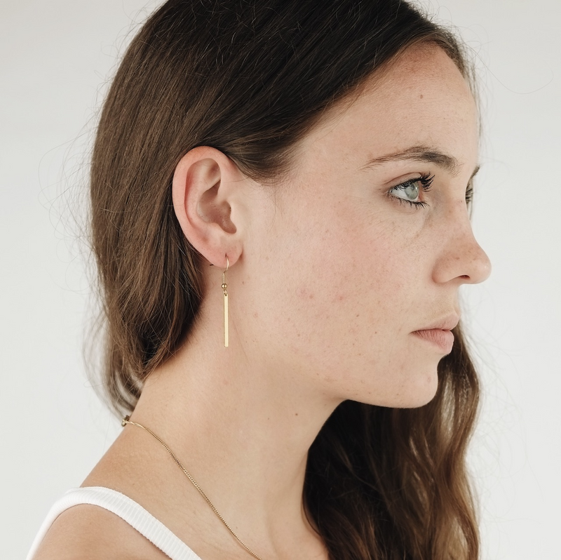 BRASSCAKE Dash hook earrings