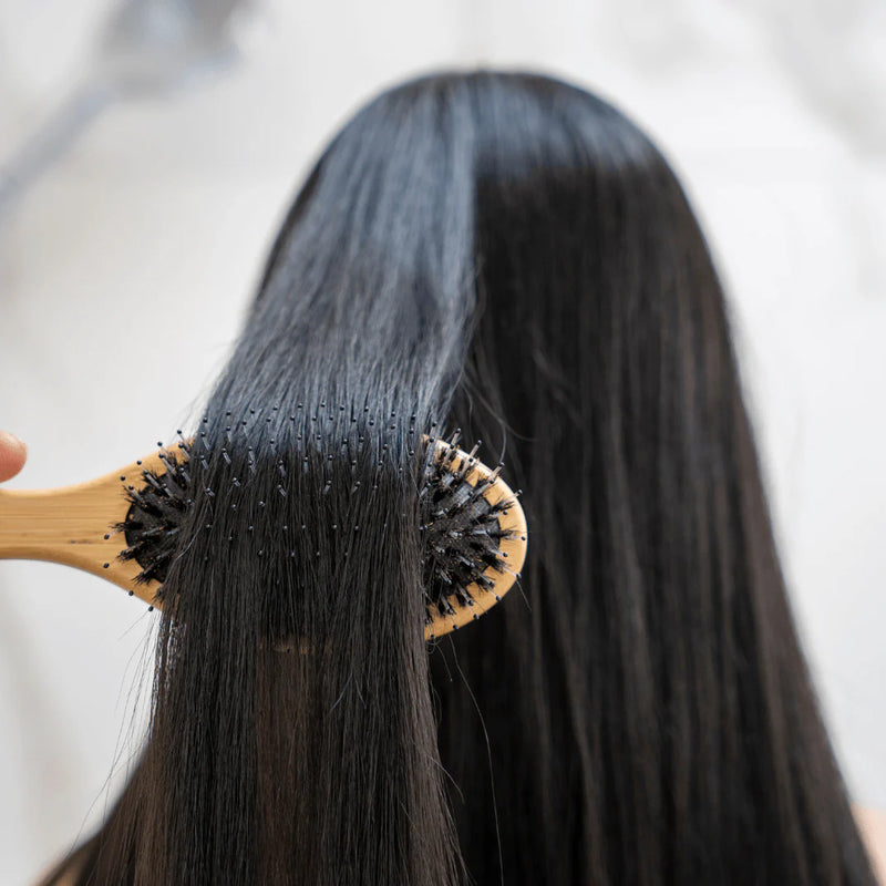 MAKEMYMASK Anti-dandruff brush