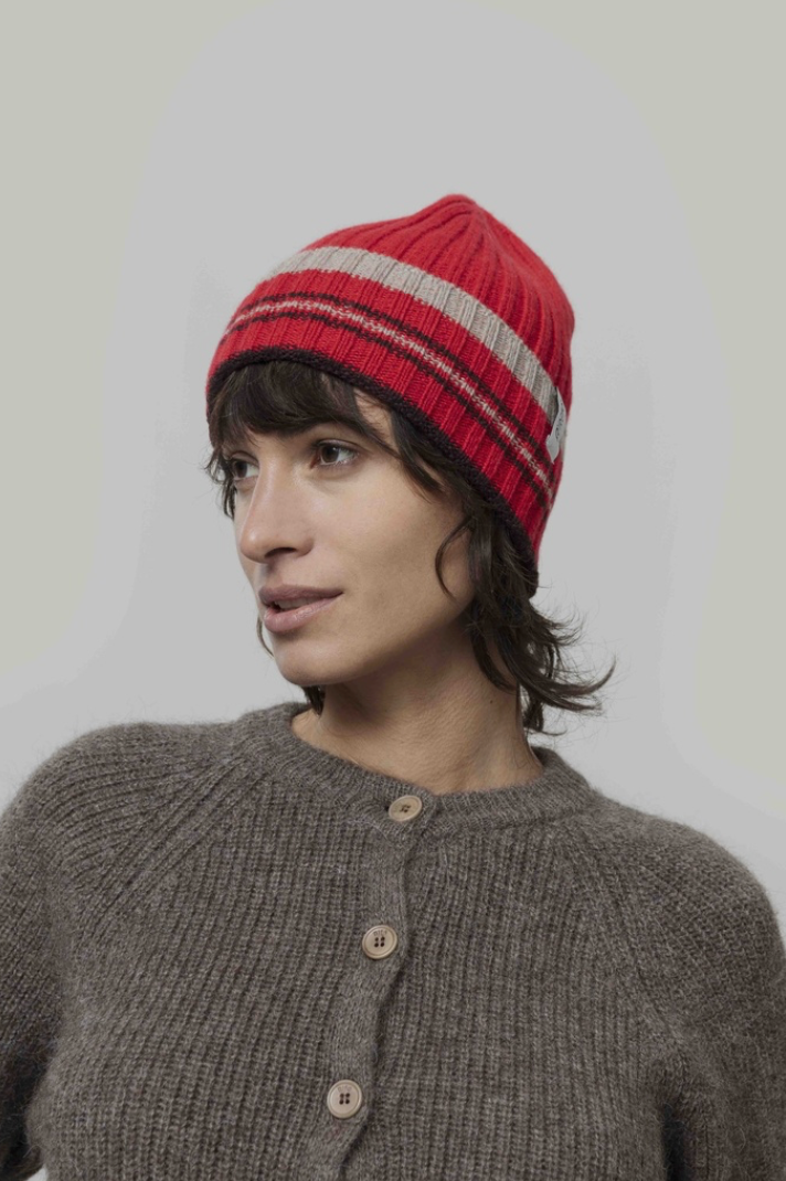 RIFO Mira beanie red unisex
