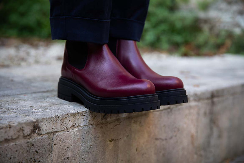 JUTELAUNE Chelsea high boots burgundy women