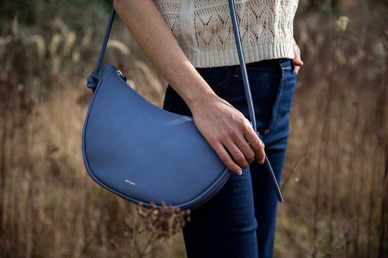 ANN KURZ Large half moon shoulder bag nappa azul women