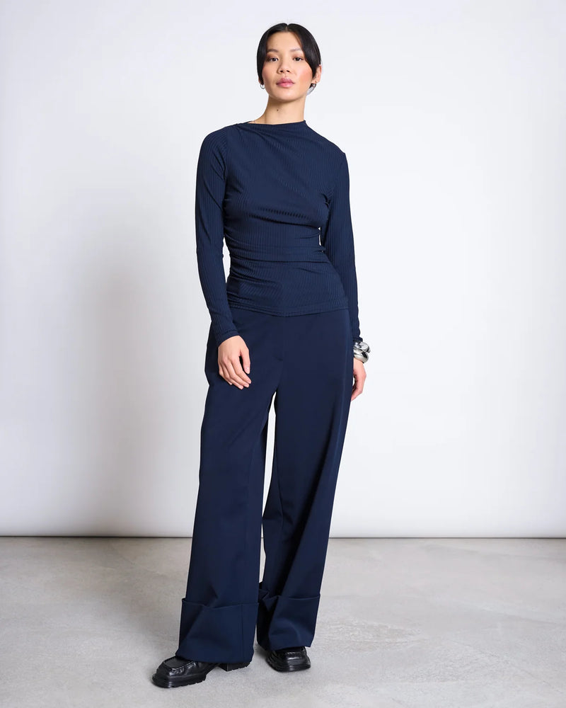 JAN 'N JUNE Tove asymmetrical long sleeve top nightfall women