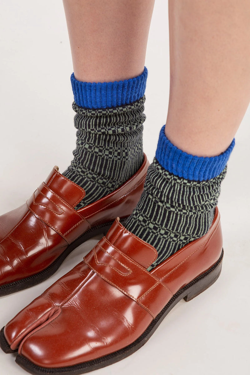 WOLVIS Bauhaus socks matcha women