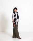 WOLVIS Semicolon maxi scarf black unisex