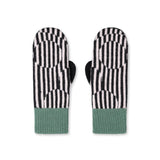 WOLVIS TNR mittens black women