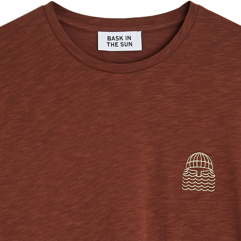 BASK IN THE SUN Mini to the sea t-shirt brownie men