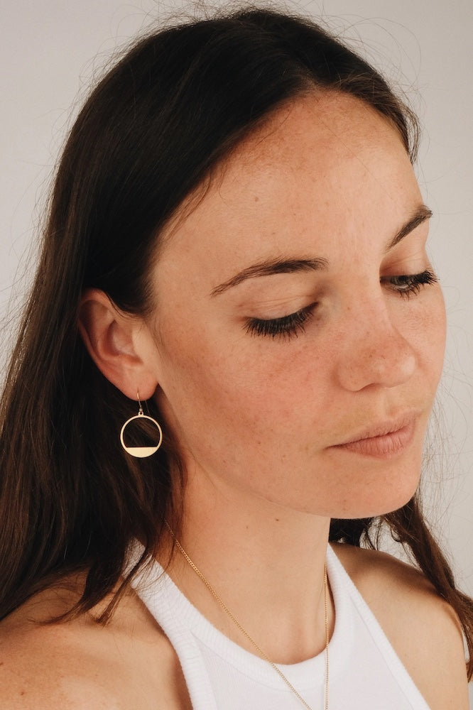 BRASSCAKE Sunset hook earrings