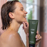 CÎME x LYNN Energizing shower gel