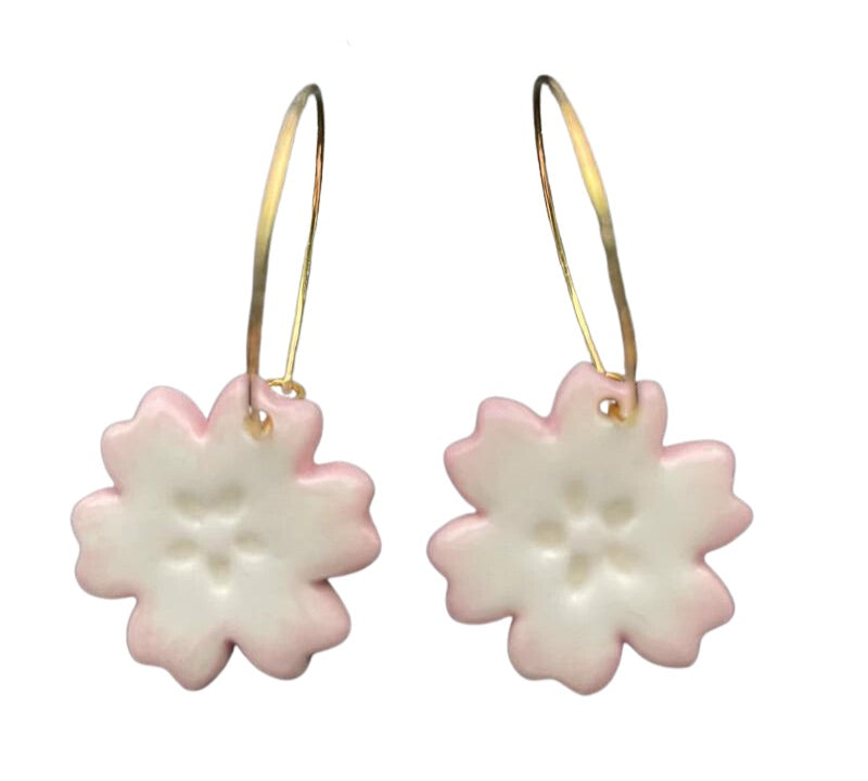 CHLOÉ JULIETTE STUDIO Flower hoops white pink gold