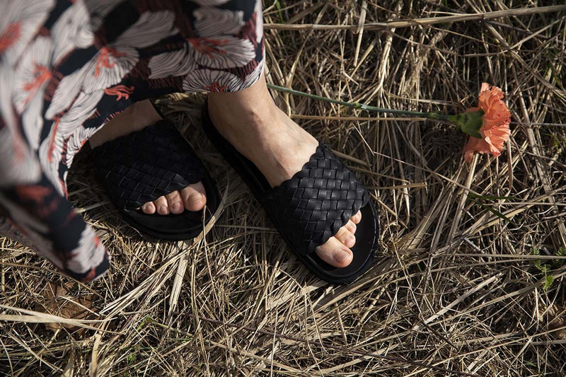 JUTELAUNE Hilma braided chunky sandals black women