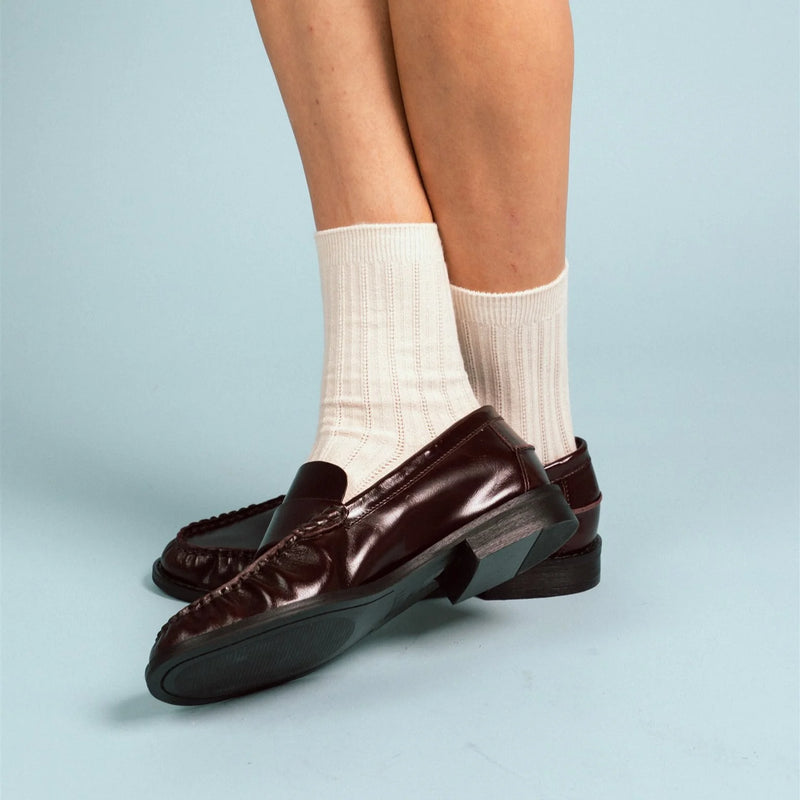 KLUE Pointelle fine rib knit socks dust beige women