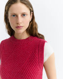 THINKING MU Kaia knitted wool vest red women