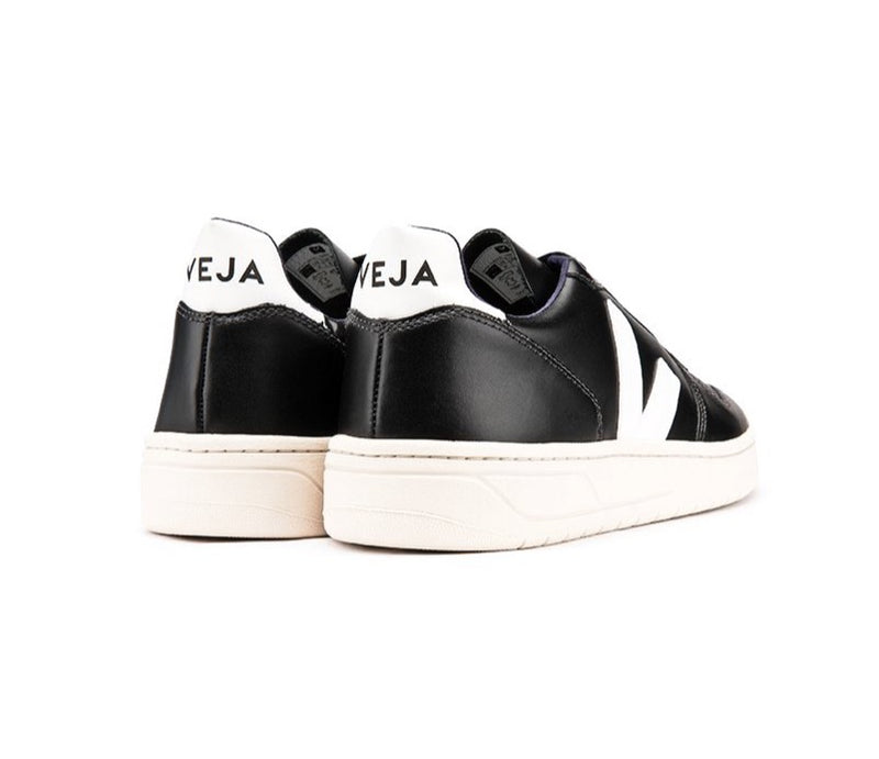 VEJA V-10 Black white white sole men