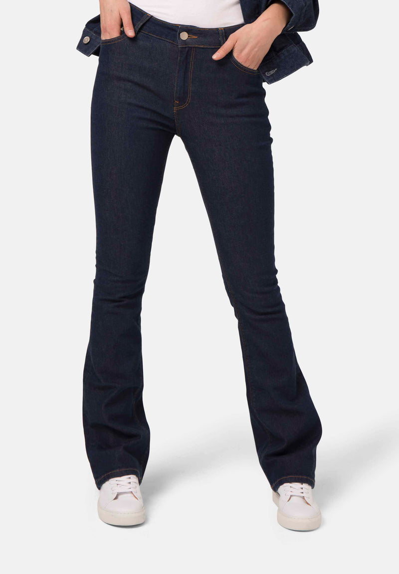 MUD JEANS Flared Hazen Strong Blue