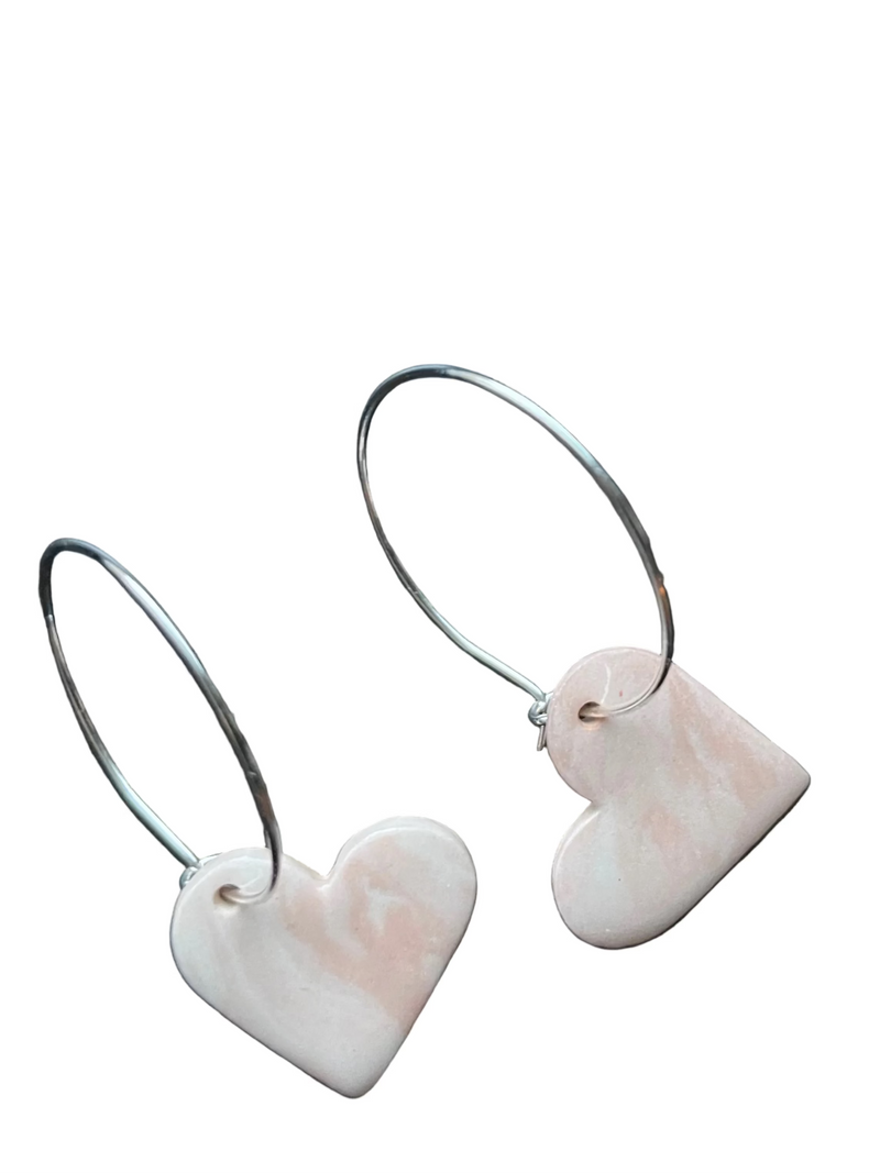 CHLOÉ JULIETTE STUDIO Heart hoops marble nude pink silver
