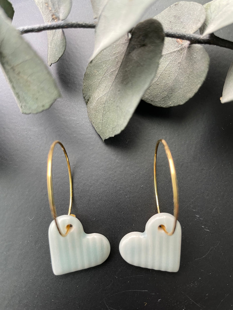 CHLOÉ JULIETTE STUDIO Heart hoops mint stripes gold