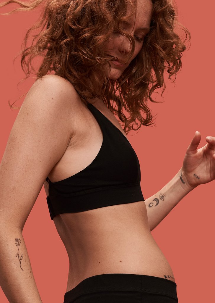 Organic Basics Triangle Bra Black