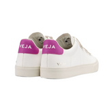 VEJA Recife Chromefree Extra white ultraviolet Women